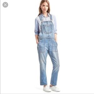 Women gap slouchy crop denim overall
